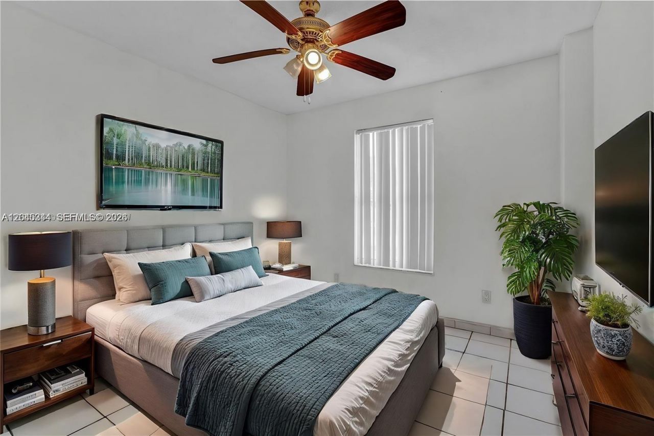 768 SW 9th St , Florida City, FL 33034 Photo