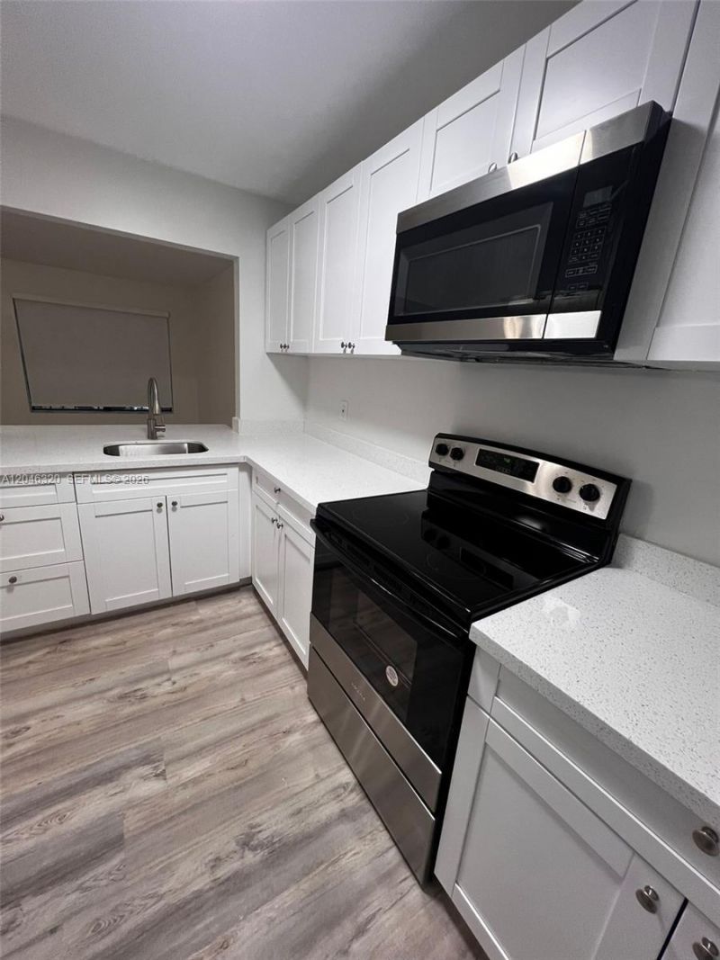 Please Call For Address, Unit 21-14, Hialeah, FL 33016 Photo