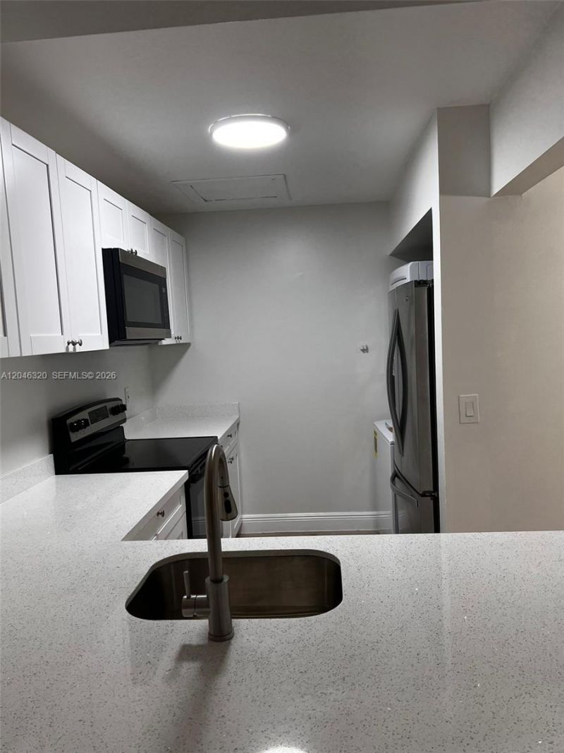 Please Call For Address, Unit 21-14, Hialeah, FL 33016 Photo