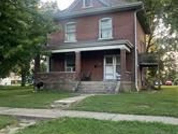 745 Ellis S, Cape Girardeau, MO 63703