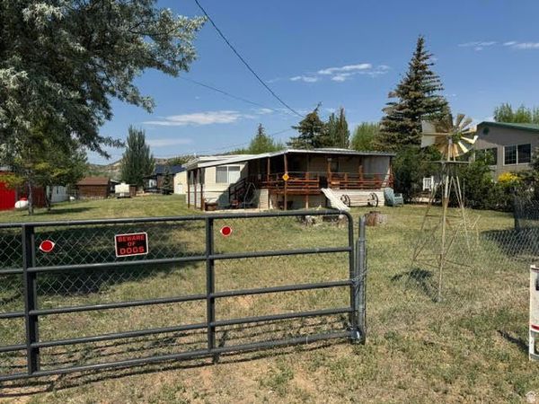 123 N 3RD E, Manila, UT 84046
