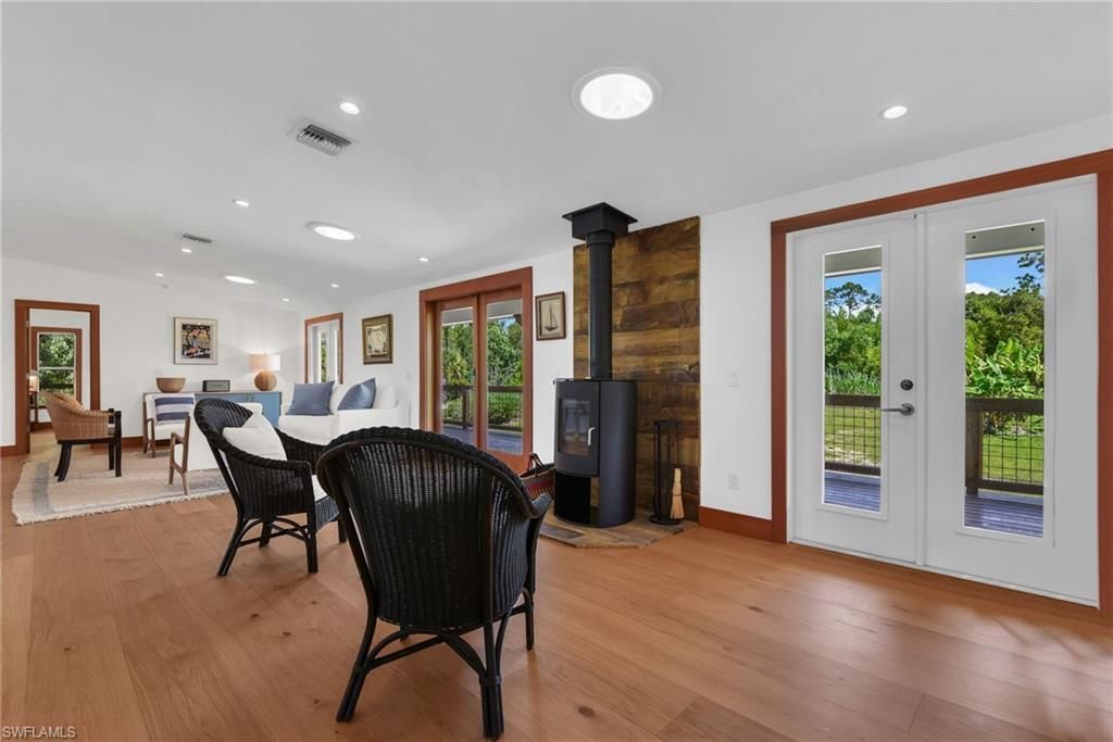 828 Sanctuary Rd , Naples, FL 34120 Photo