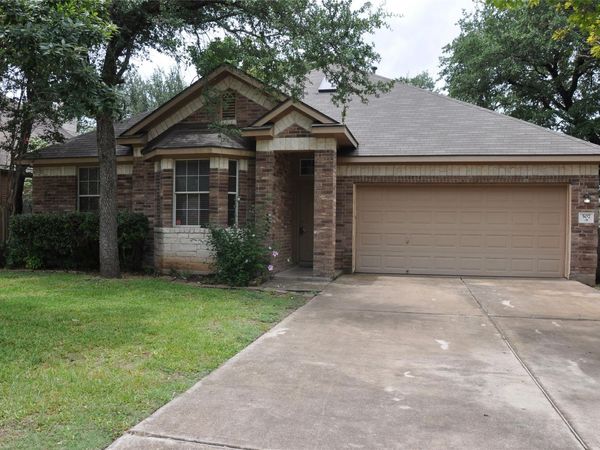 507 Las Colinas DR, Leander, TX 78641