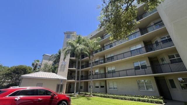 26 Royal Palm Way, Unit 302, Boca Raton, FL 33432 Photo