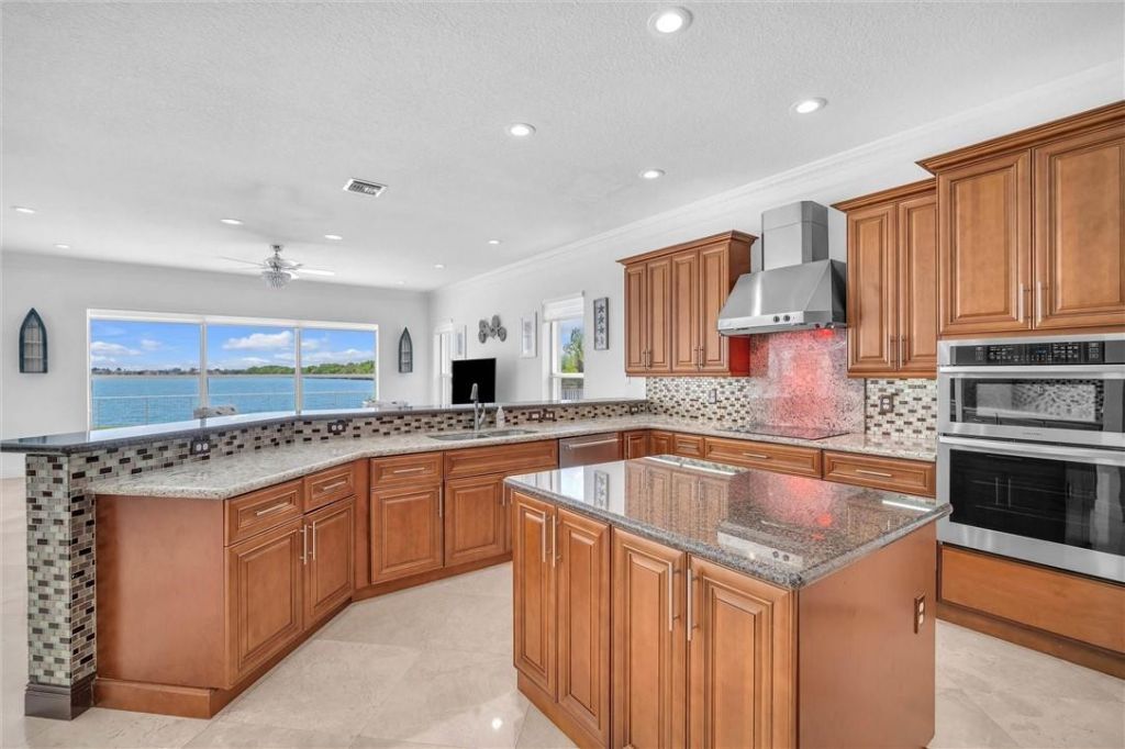 4707 SW 195th Terrace, Miramar, FL 33029 Photo
