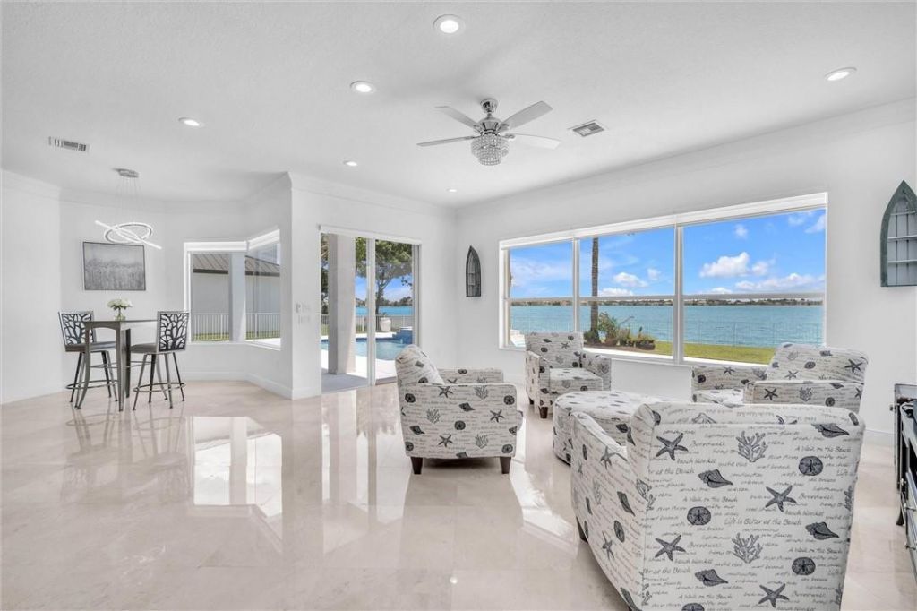 4707 SW 195th Terrace, Miramar, FL 33029 Photo