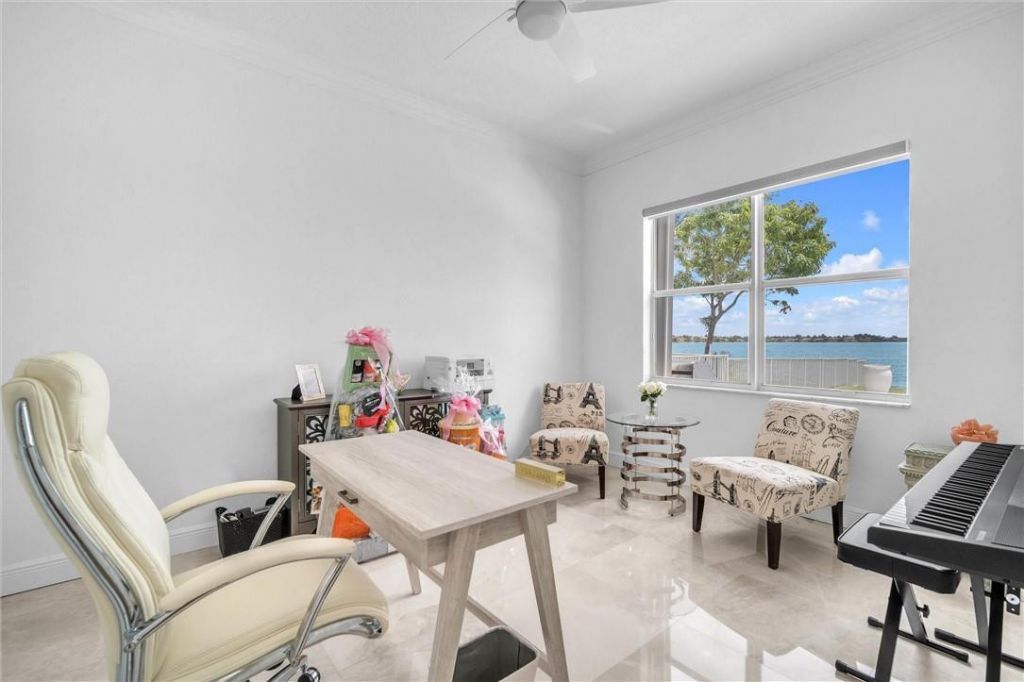 4707 SW 195th Terrace, Miramar, FL 33029 Photo