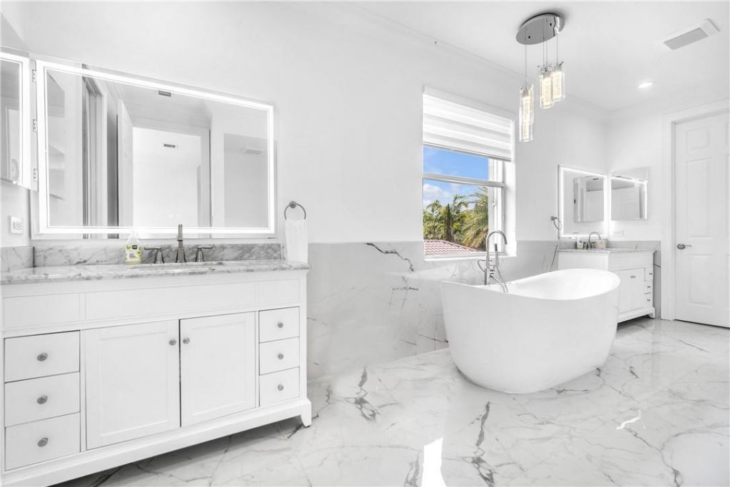 4707 SW 195th Terrace, Miramar, FL 33029 Photo