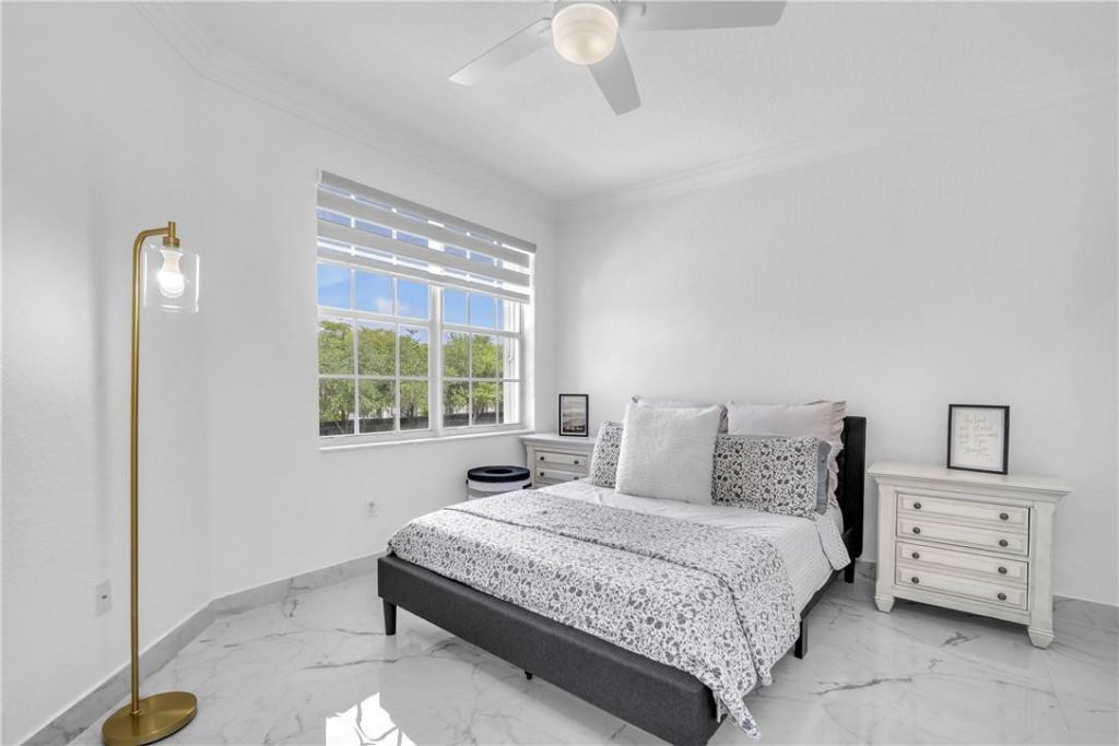 4707 SW 195th Terrace, Miramar, FL 33029 Photo