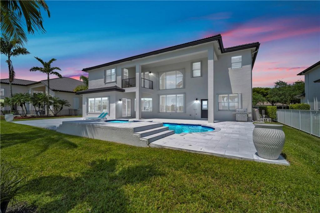 4707 SW 195th Terrace, Miramar, FL 33029 Photo