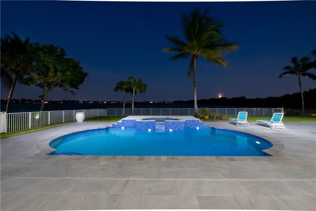 4707 SW 195th Terrace, Miramar, FL 33029 Photo