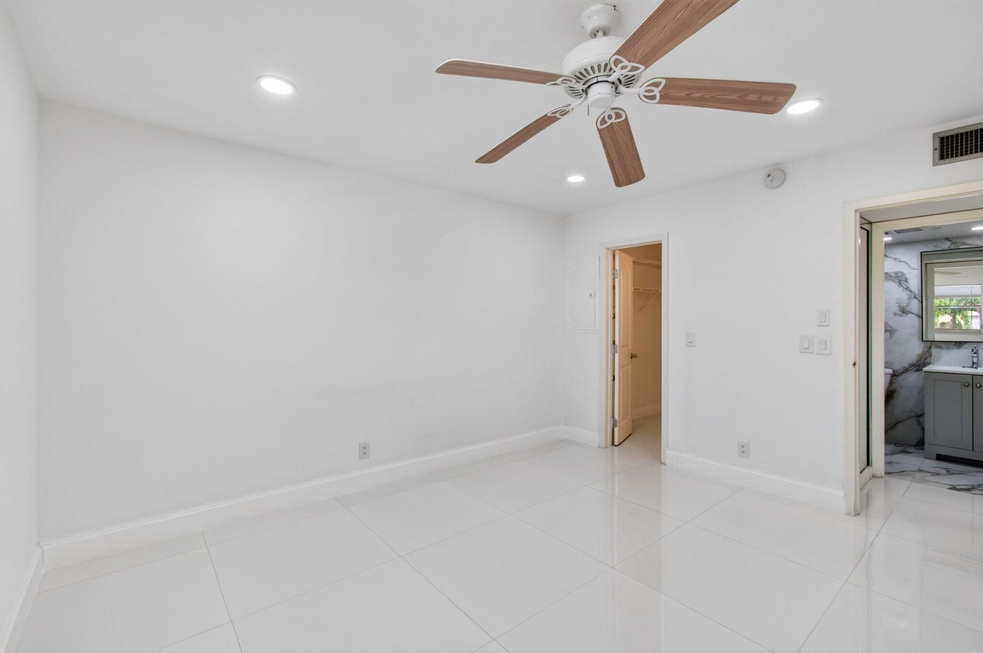 429 Flanders I, Delray Beach, FL 33484 Photo