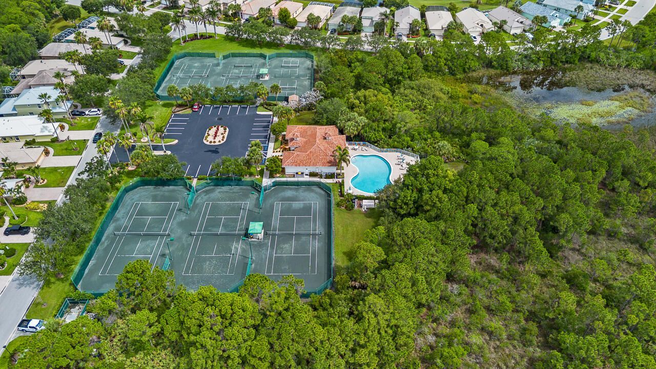 3516 NW Deer Oak Drive, Jensen Beach, FL 34957 Photo