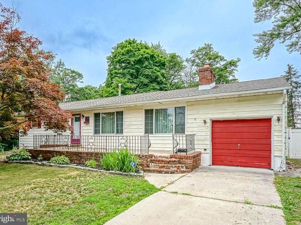 1098 GRANDVIEW DRIVE, PINE HILL, NJ 08021