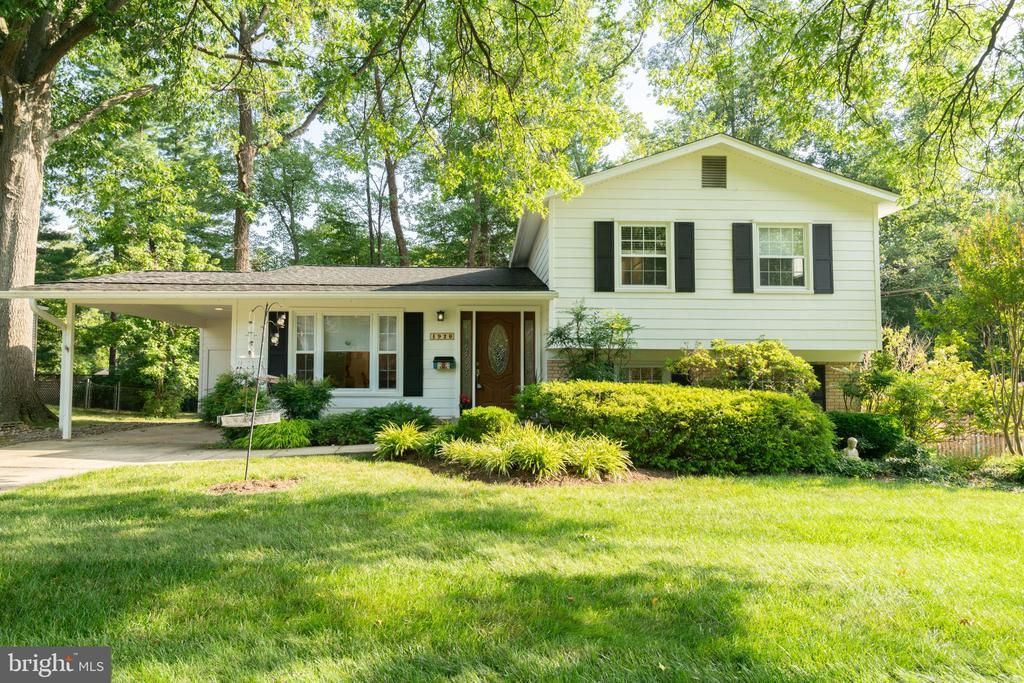 4920 BAFFIN BAY LANE, ROCKVILLE, MD 20853