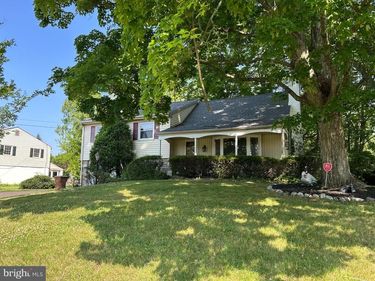 1252 HOFFMAN ROAD, AMBLER, PA 19002