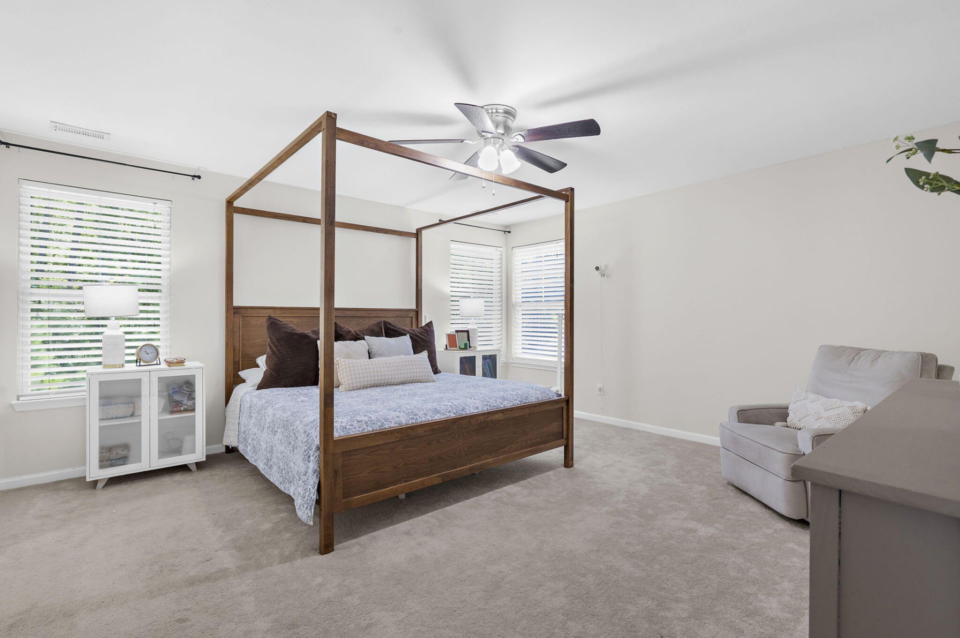 237 Oglethorpe Circle Photo 16