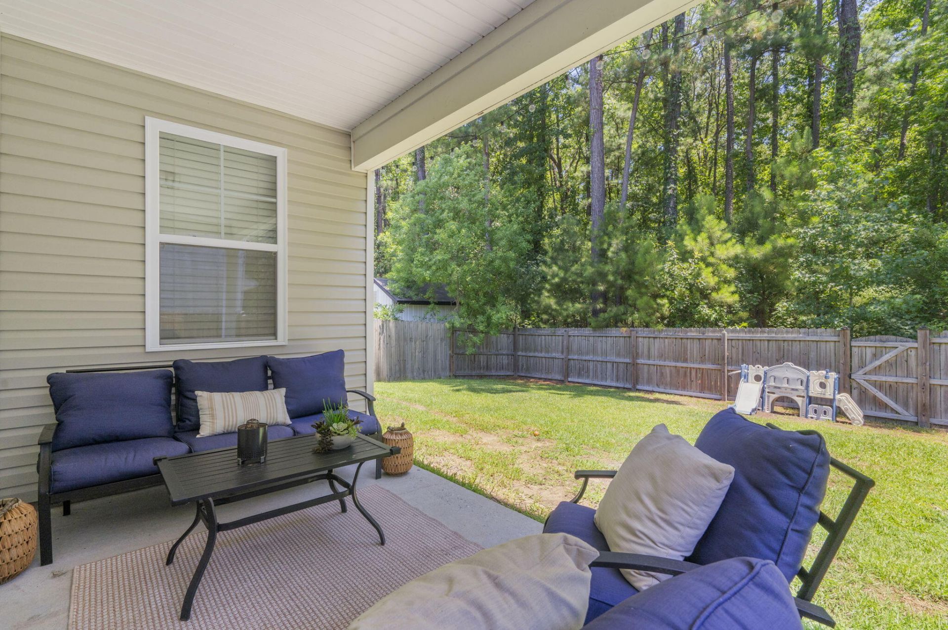 237 Oglethorpe Circle Photo 33