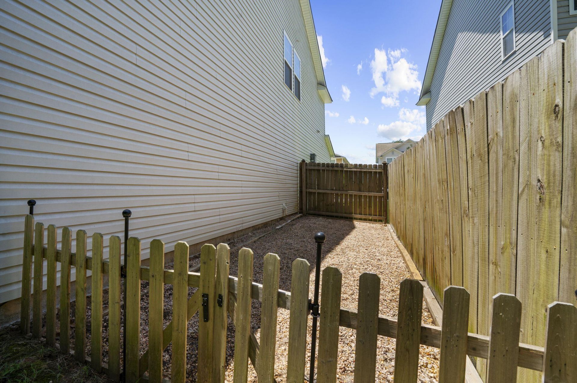 237 Oglethorpe Circle Photo 35