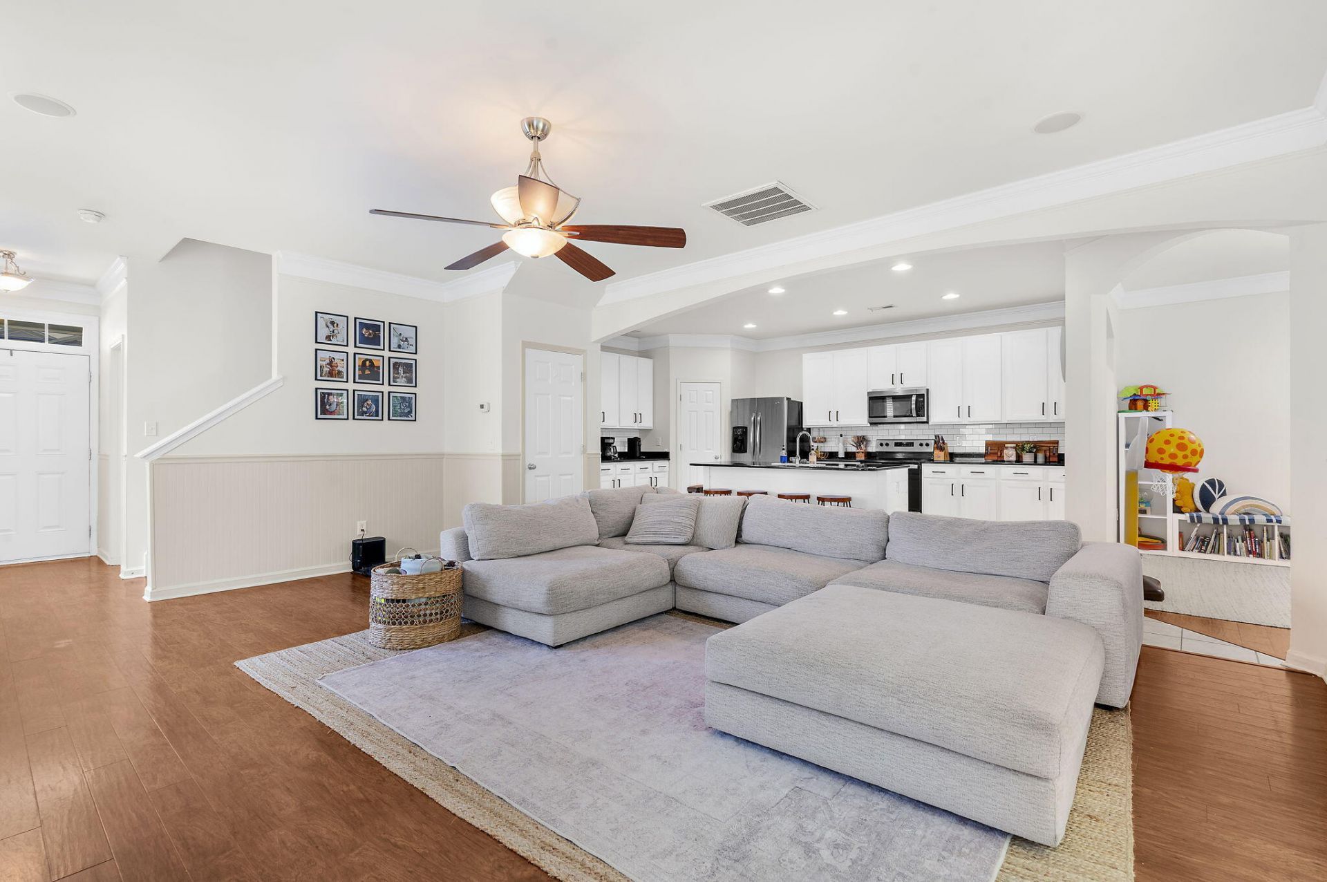 237 Oglethorpe Circle Photo 7