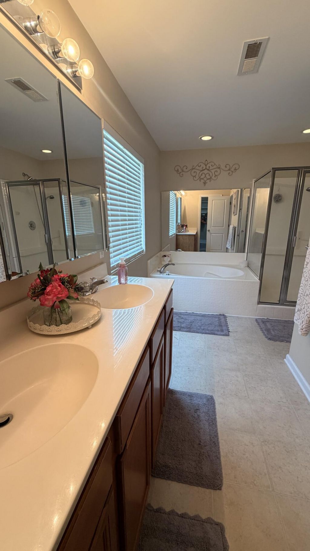 231 Donatella Drive Photo 14