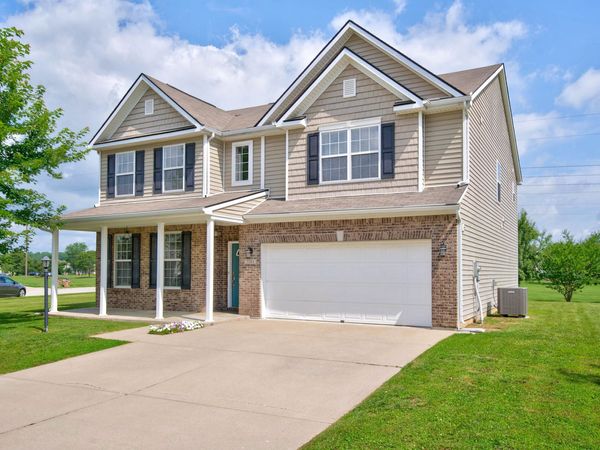 2148 Creekstone Drive, Columbus, IN 47201
