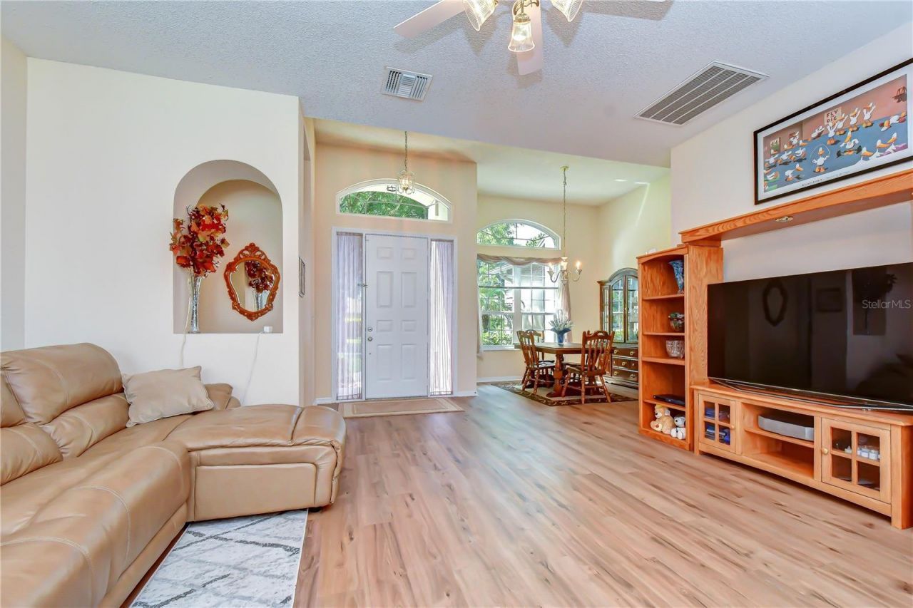 4916 Willow Ridge Terrace, Valrico, FL 33596 Photo