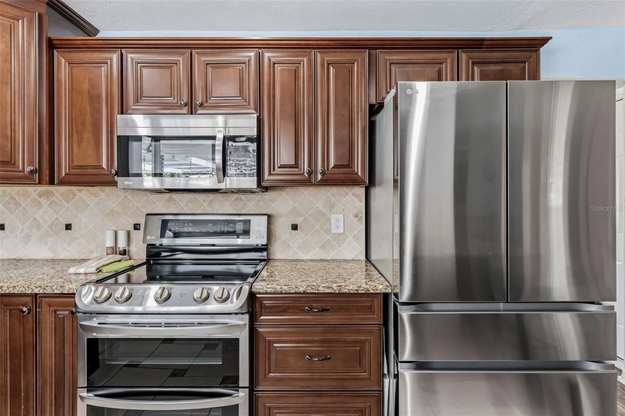 14570 Tanglewood Drive , Largo, FL 33774 Photo