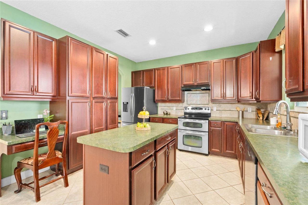 4930 Atwood Drive, Orlando, FL 32828 Photo