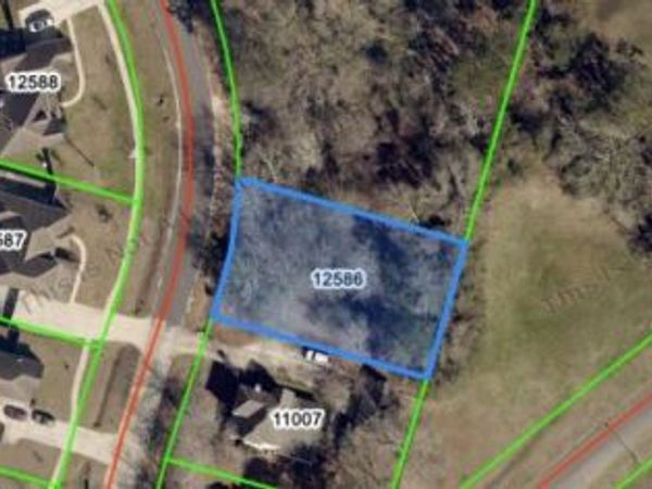 142 PINE CREEK Drive , Madisonville, LA 70447