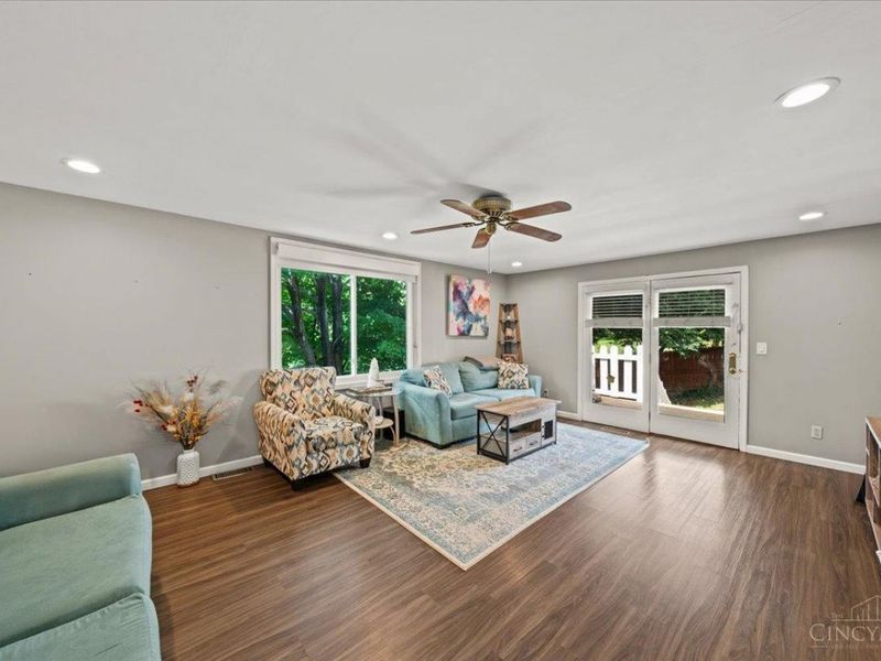 7353 Elkwood Drive, West Chester, OH 45069 Photo 13