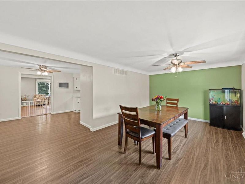 7353 Elkwood Drive, West Chester, OH 45069 Photo 6