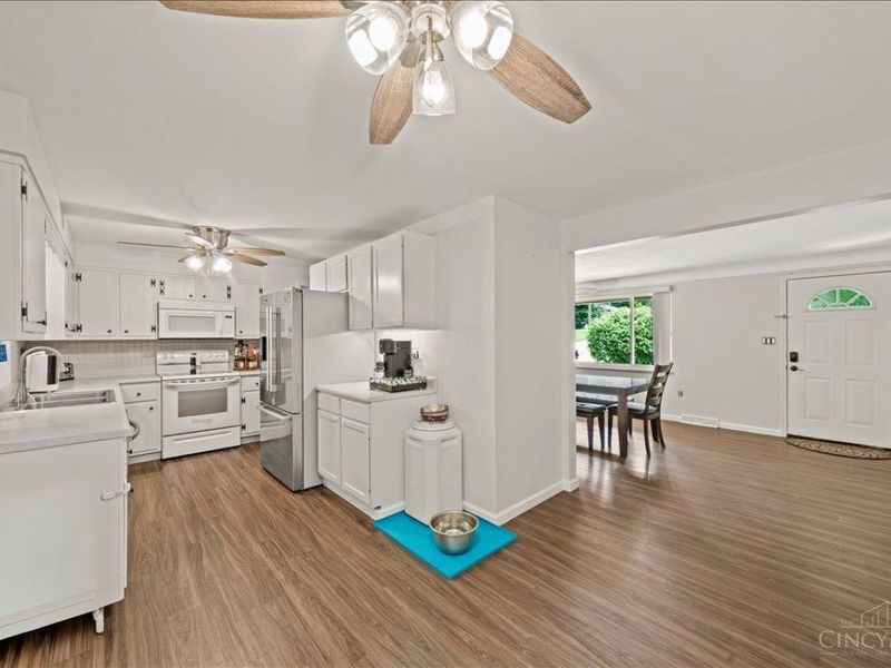 7353 Elkwood Drive, West Chester, OH 45069 Photo 9