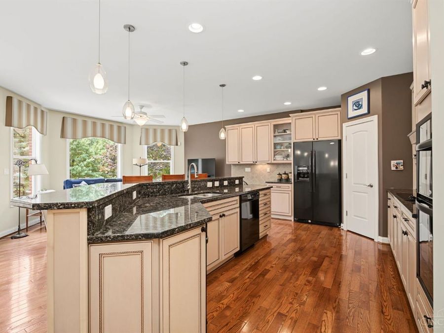 Property Image 39