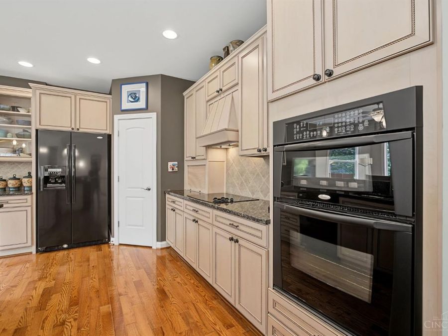 Property Image 40