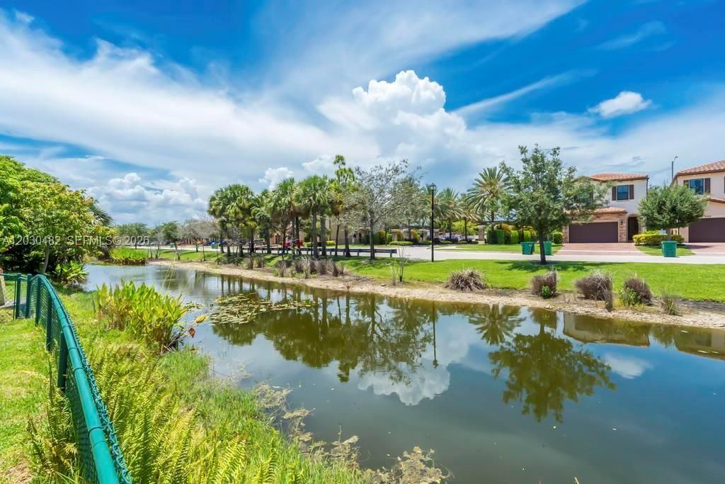 4923 NW 55th Ct, Tamarac, FL 33319 Photo