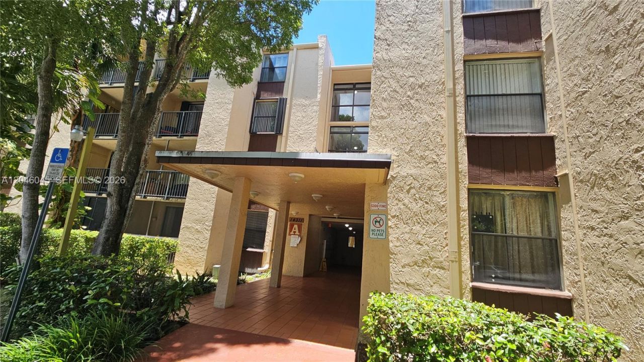 14311 N Kendall Dr , Unit 407A, Miami, FL 33186 Photo