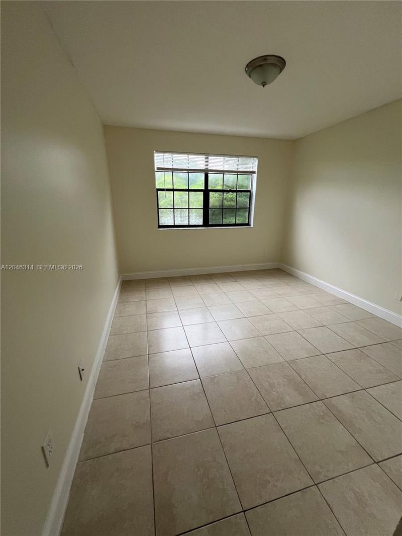11277 W Atlantic Blvd , Unit 302, Coral Springs, FL 33071 Photo