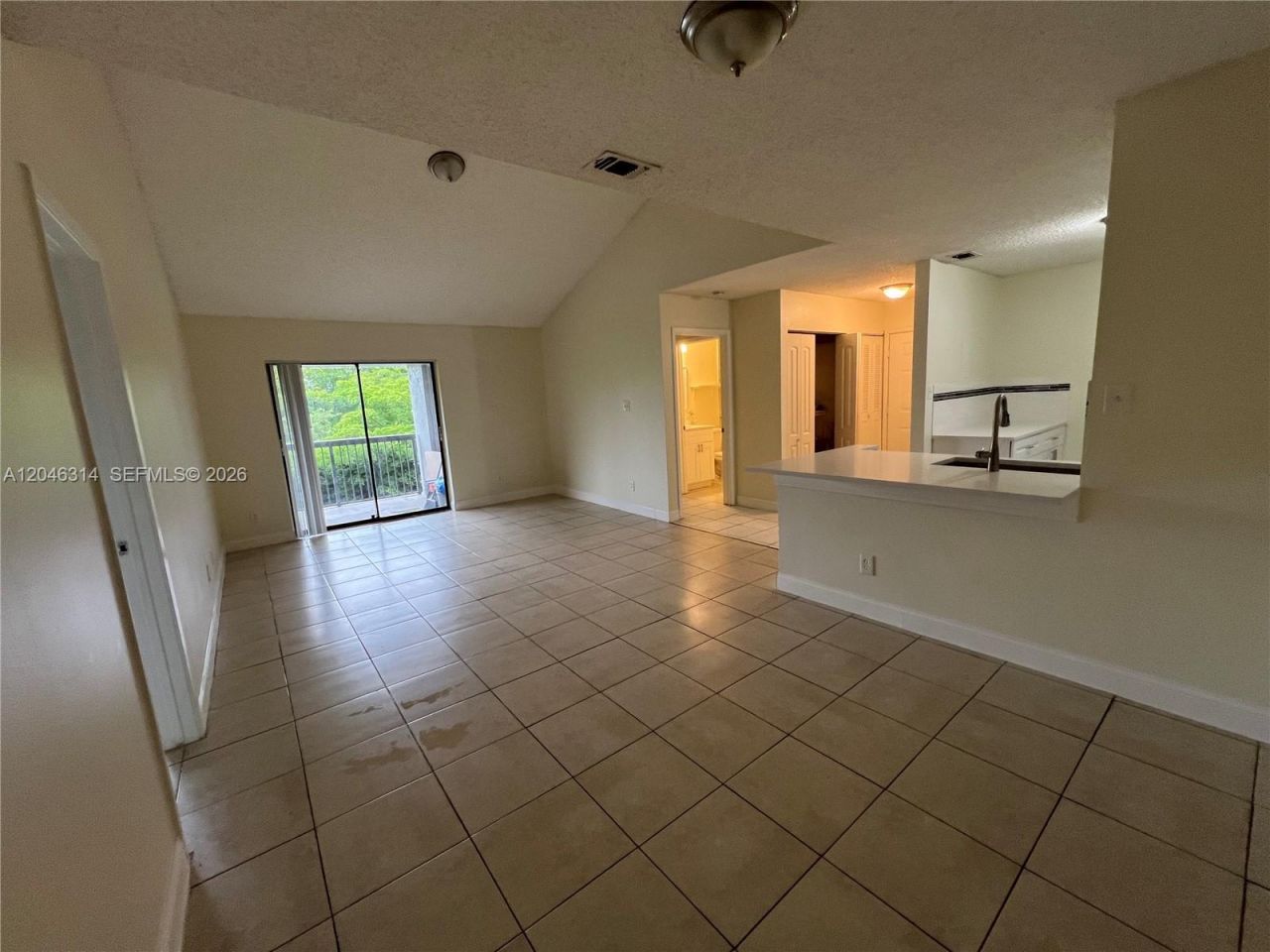11277 W Atlantic Blvd , Unit 302, Coral Springs, FL 33071 Photo