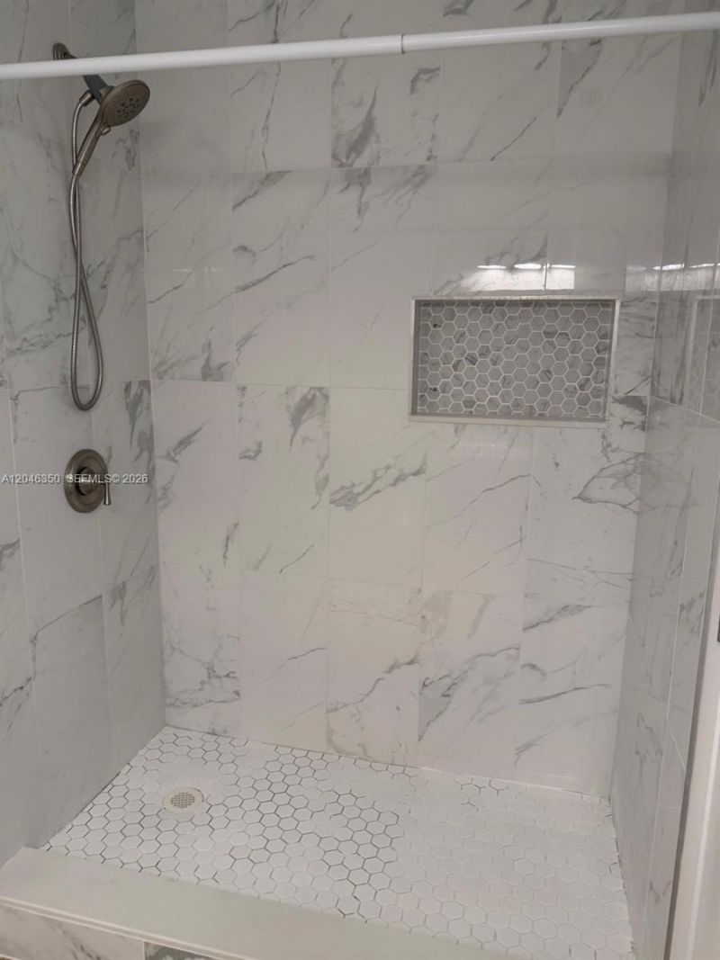 5761 Riverside Dr , Unit 304B4, Coral Springs, FL 33067 Photo