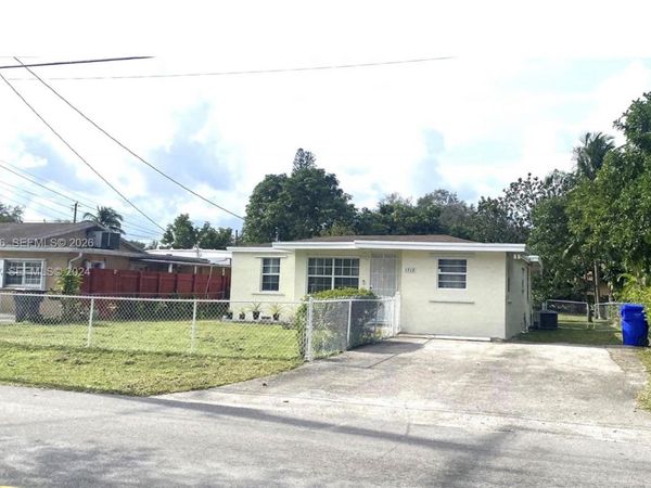 1512 N 58th Ave, Hollywood, FL 33021