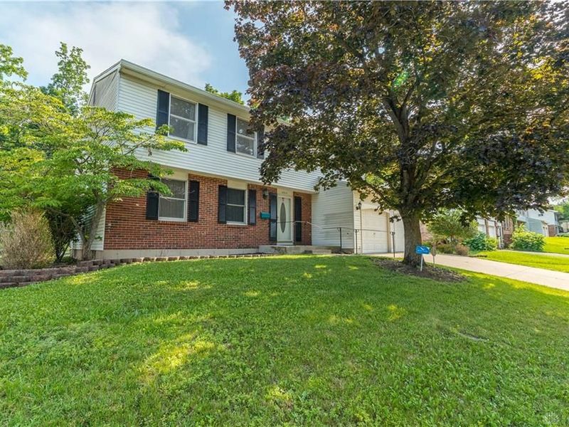 4813 Redbay Drive, Riverside, OH 45424 Photo 1