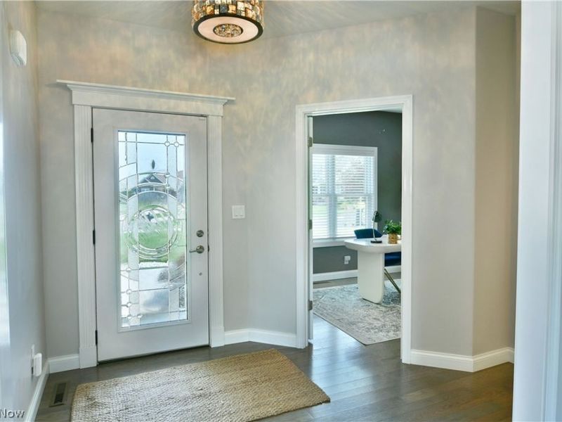 4885 Treeline Trail, New Middletown, OH 44442 Photo 5