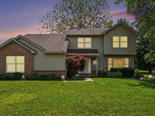 2199 Maple Park Dr., Ann Arbor, MI 48108