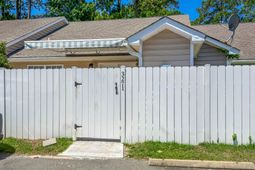 3271 Walter Drive photo 4