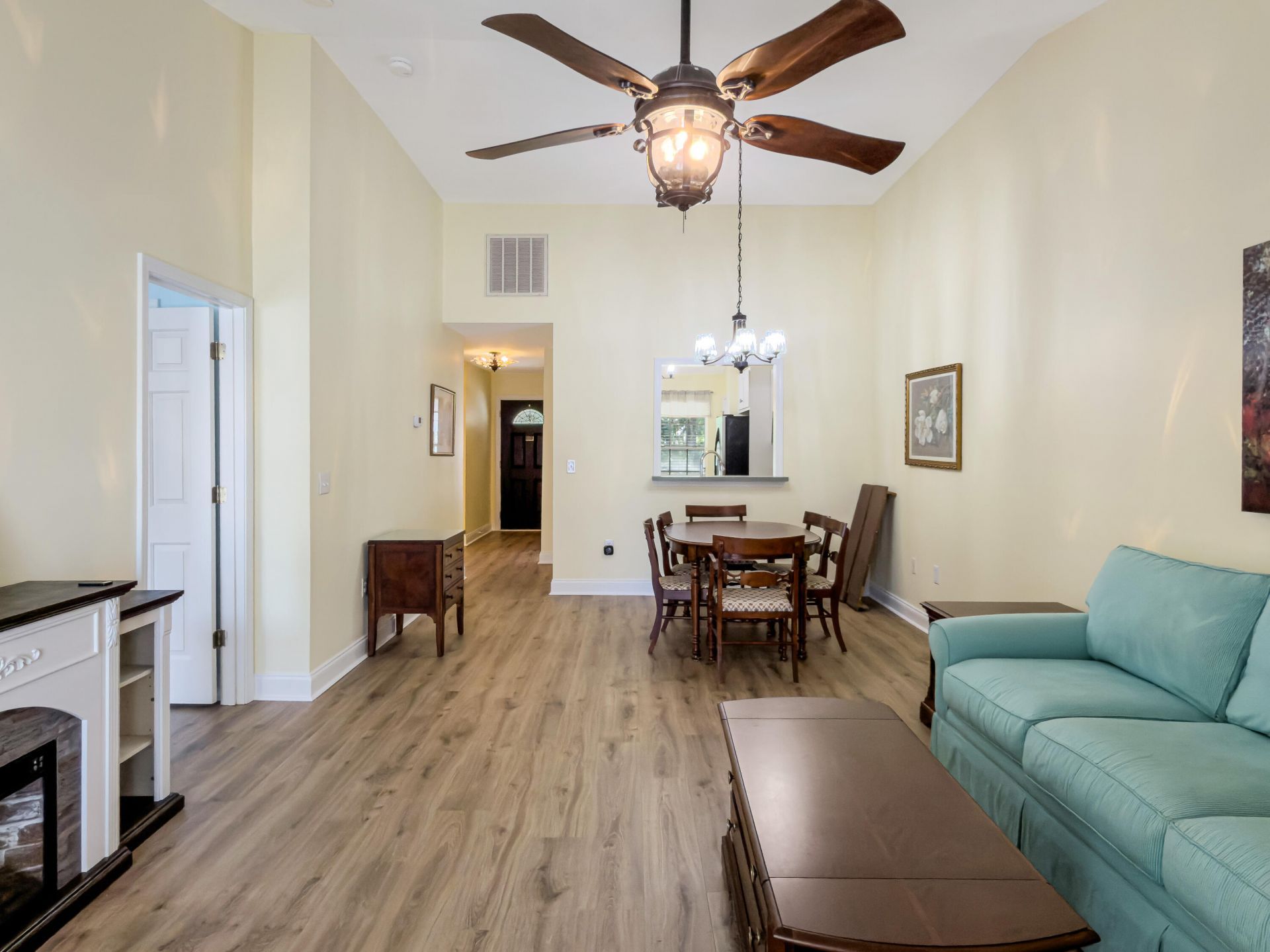 3271 Walter Drive Photo 9