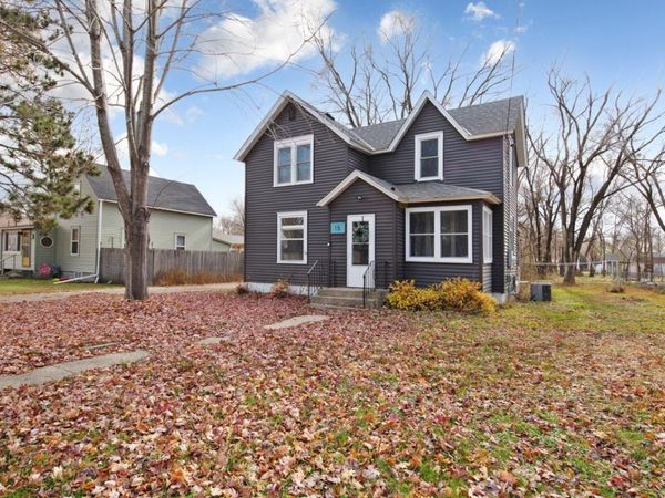 15 14th Street NE, Faribault, MN 55021