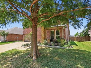 5909 Deck House Road, Fort Worth, TX 76179