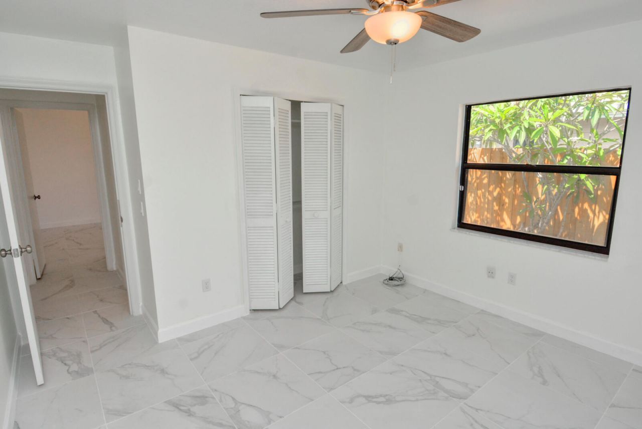 943 SE Browning Avenue, Port Saint Lucie, FL 34983 Photo