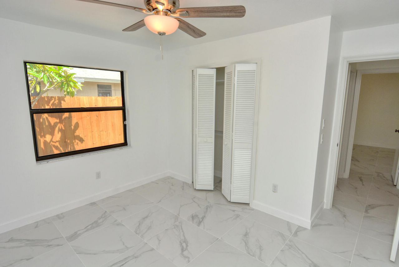 943 SE Browning Avenue, Port Saint Lucie, FL 34983 Photo